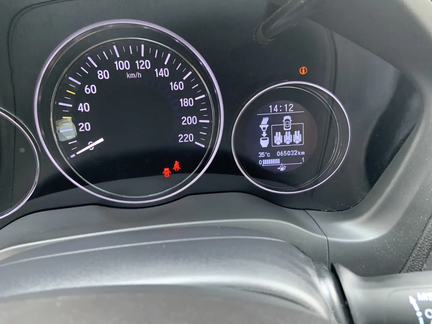Honda HR-V 1.5i-VTEC Executive Šedá - 1
