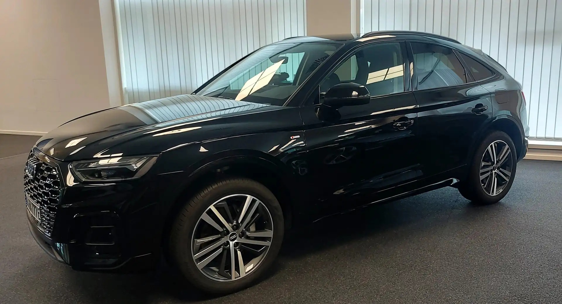 Audi Q5 Q5 50 TFSIe Sportback quattro S tronic S line Schwarz - 2