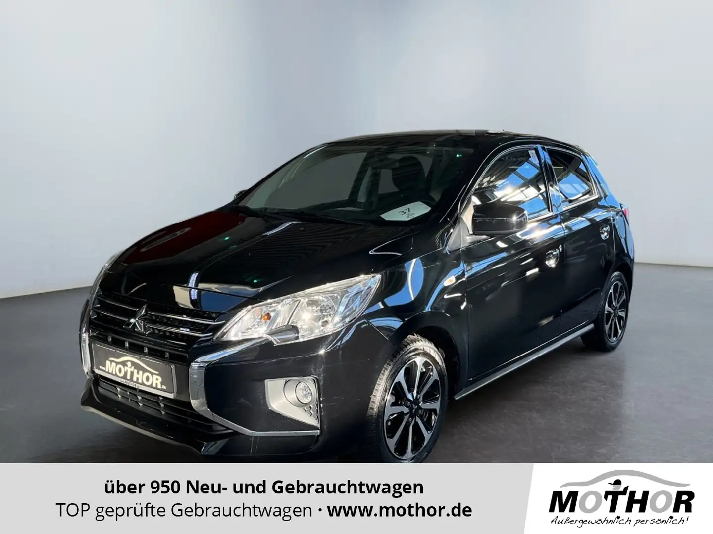 Mitsubishi Space Star Select Select+ 1.2 Ganzjahresreifen Schwarz - 1