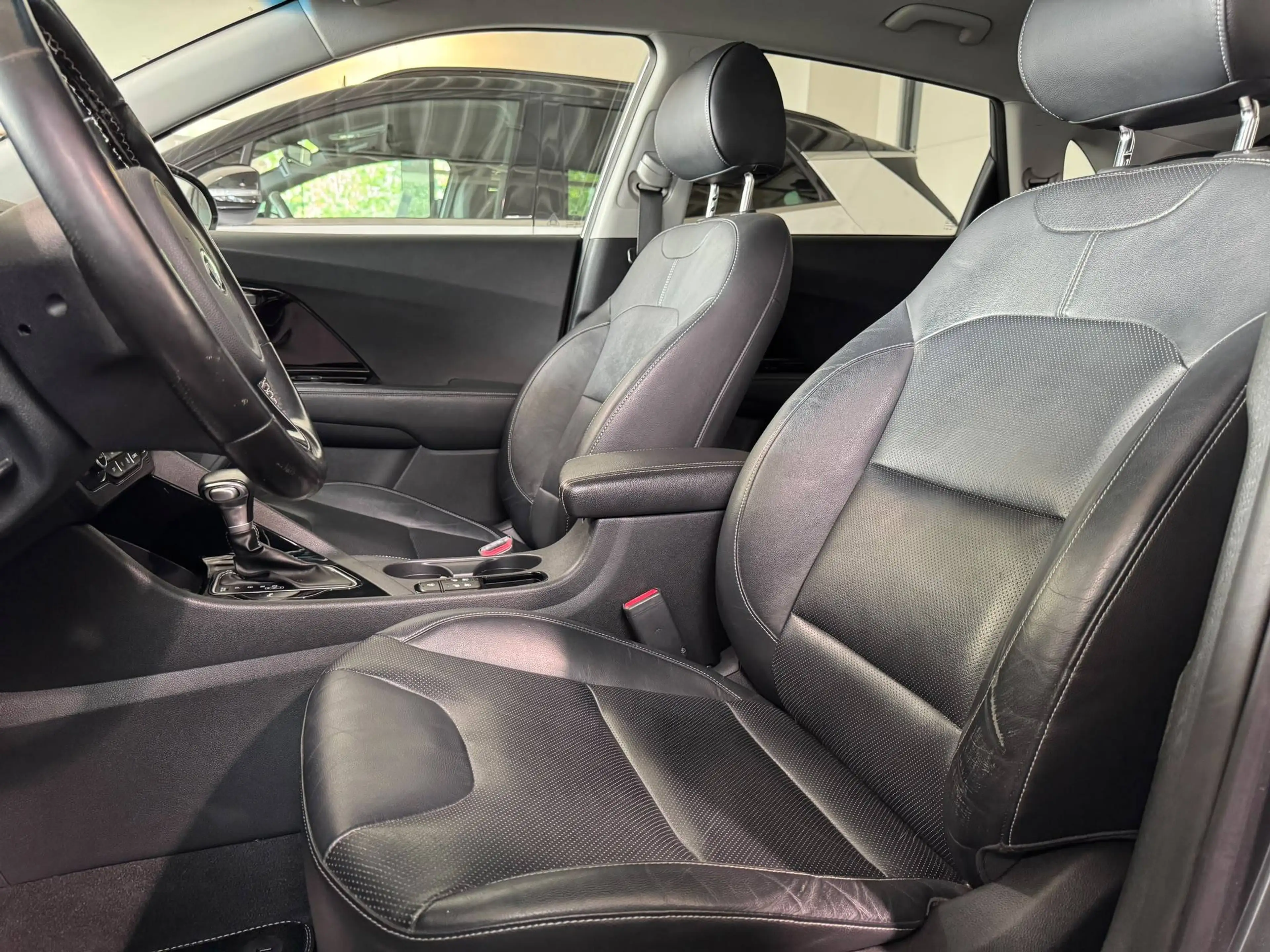 Kia Niro Niro HEV 1.6 GDi Sense DCT — photo 6