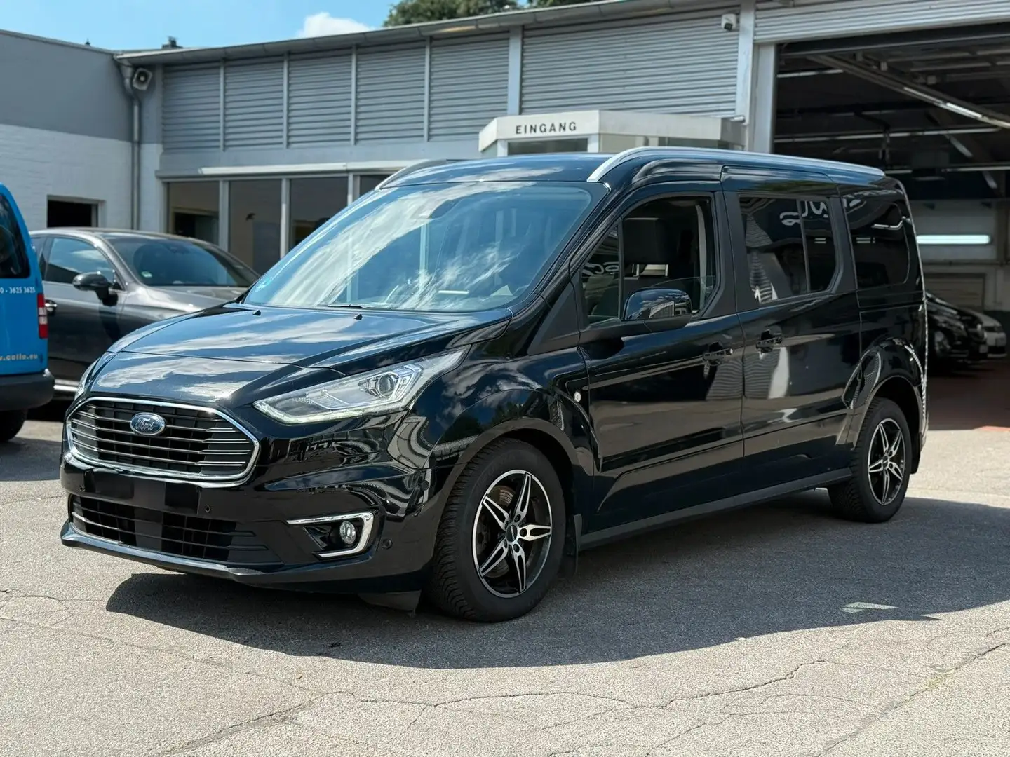 Ford Tourneo Connect Panorama*Navi*Bi-Xenon* Schwarz - 1