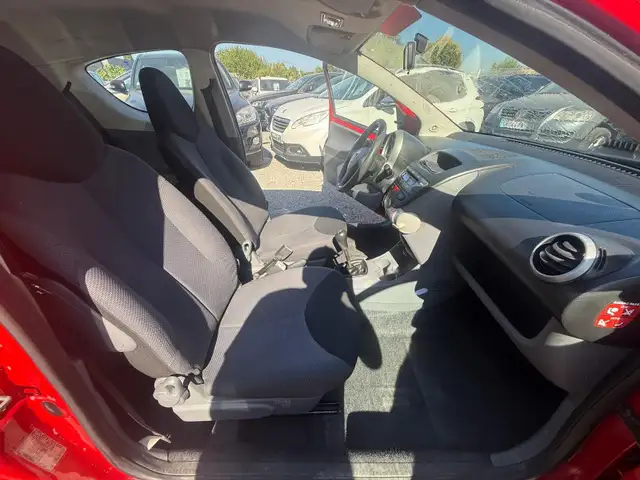 Toyota Aygo view 13
