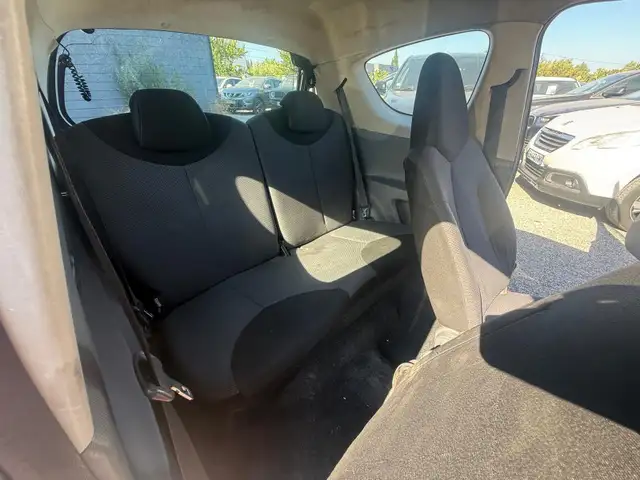 Toyota Aygo view 12