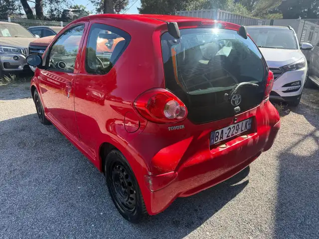 Toyota Aygo view 3