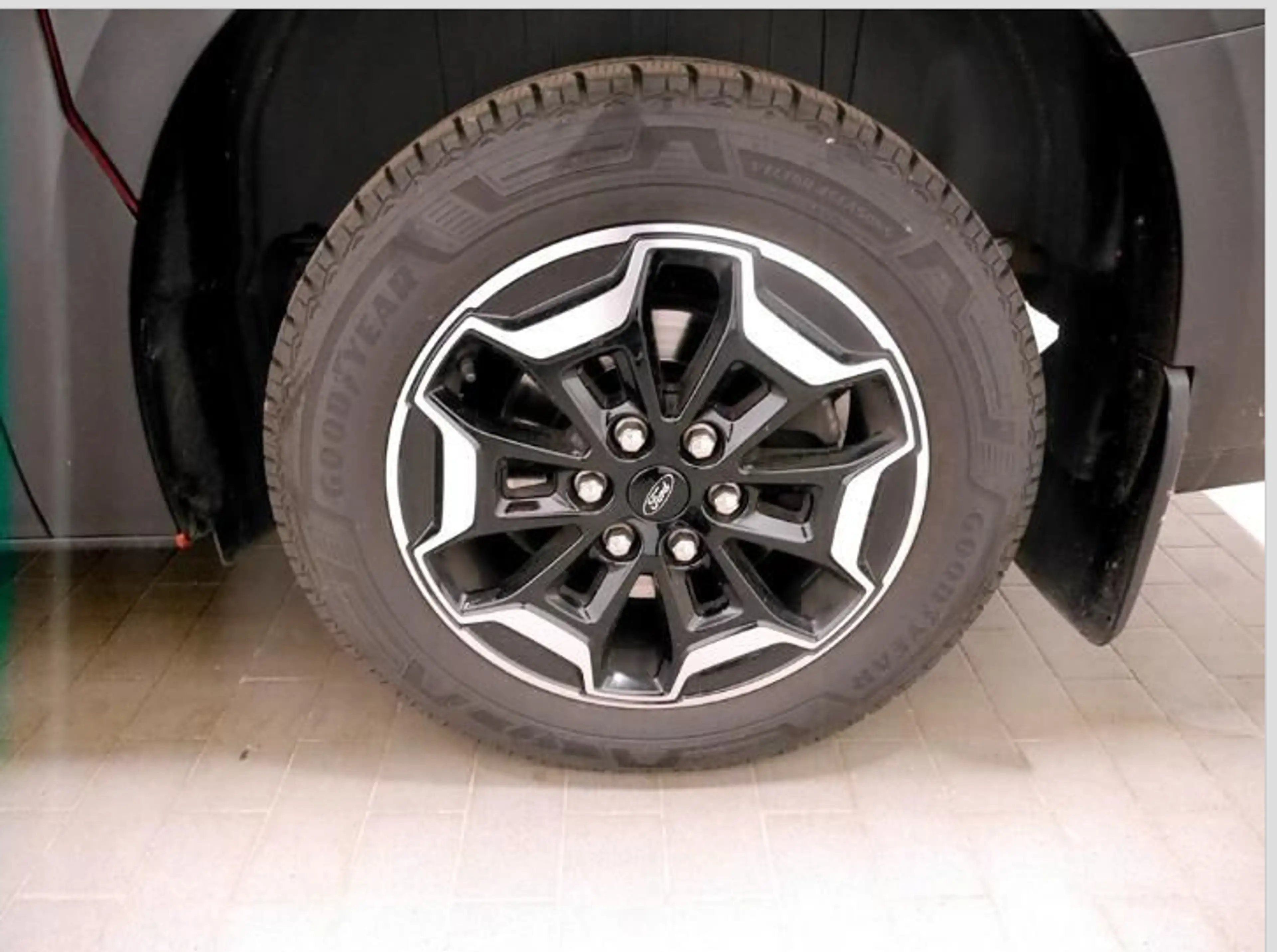 Ford Tourneo Custom L1 Active AHK, B&O — photo 3