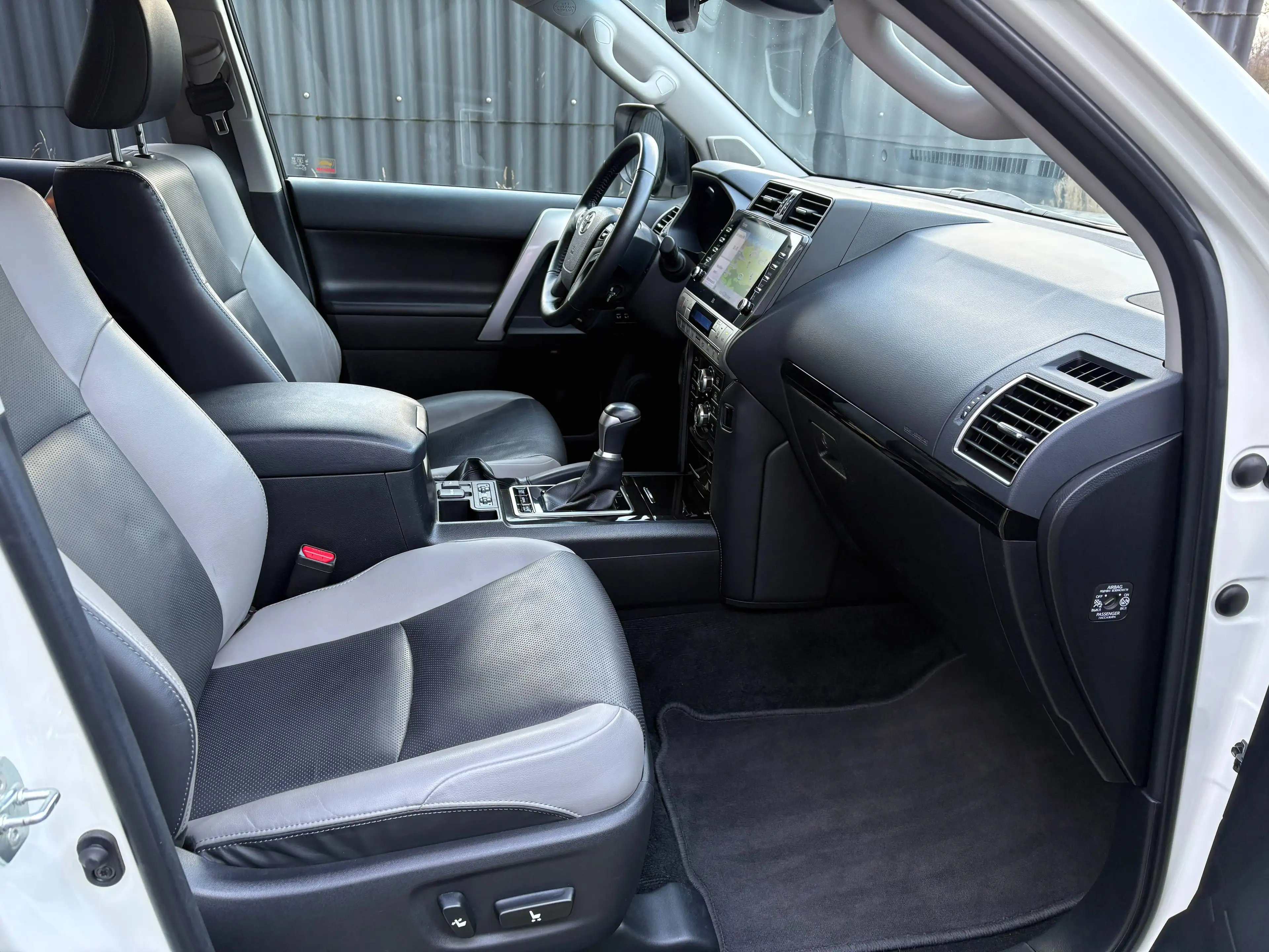 Toyota Land Cruiser 2.8 D-4D*BLACK EDITION*7 SEATS*55.000 EUR+TVA — photo 15