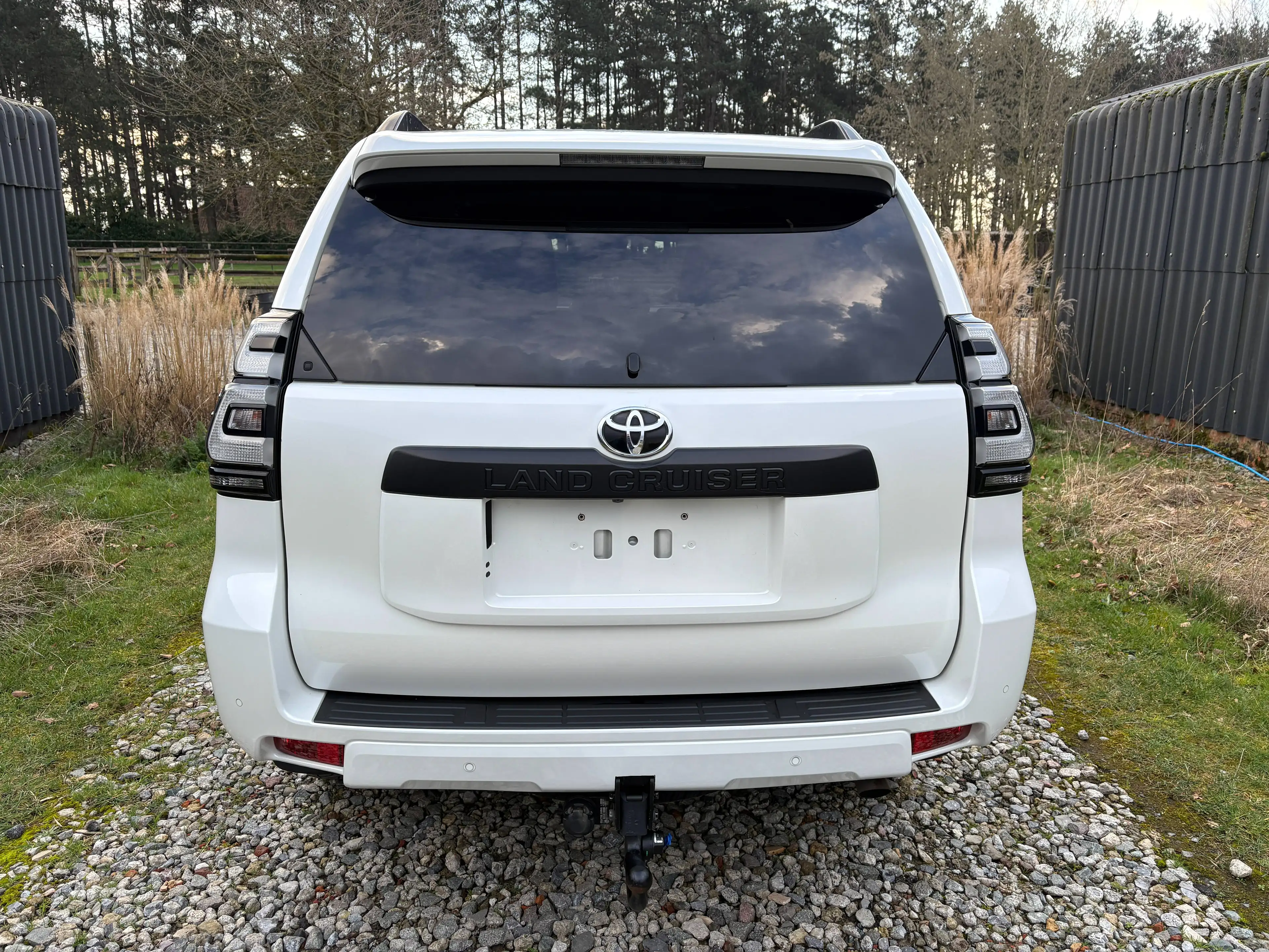 Toyota Land Cruiser 2.8 D-4D*BLACK EDITION*7 SEATS*55.000 EUR+TVA — photo 4