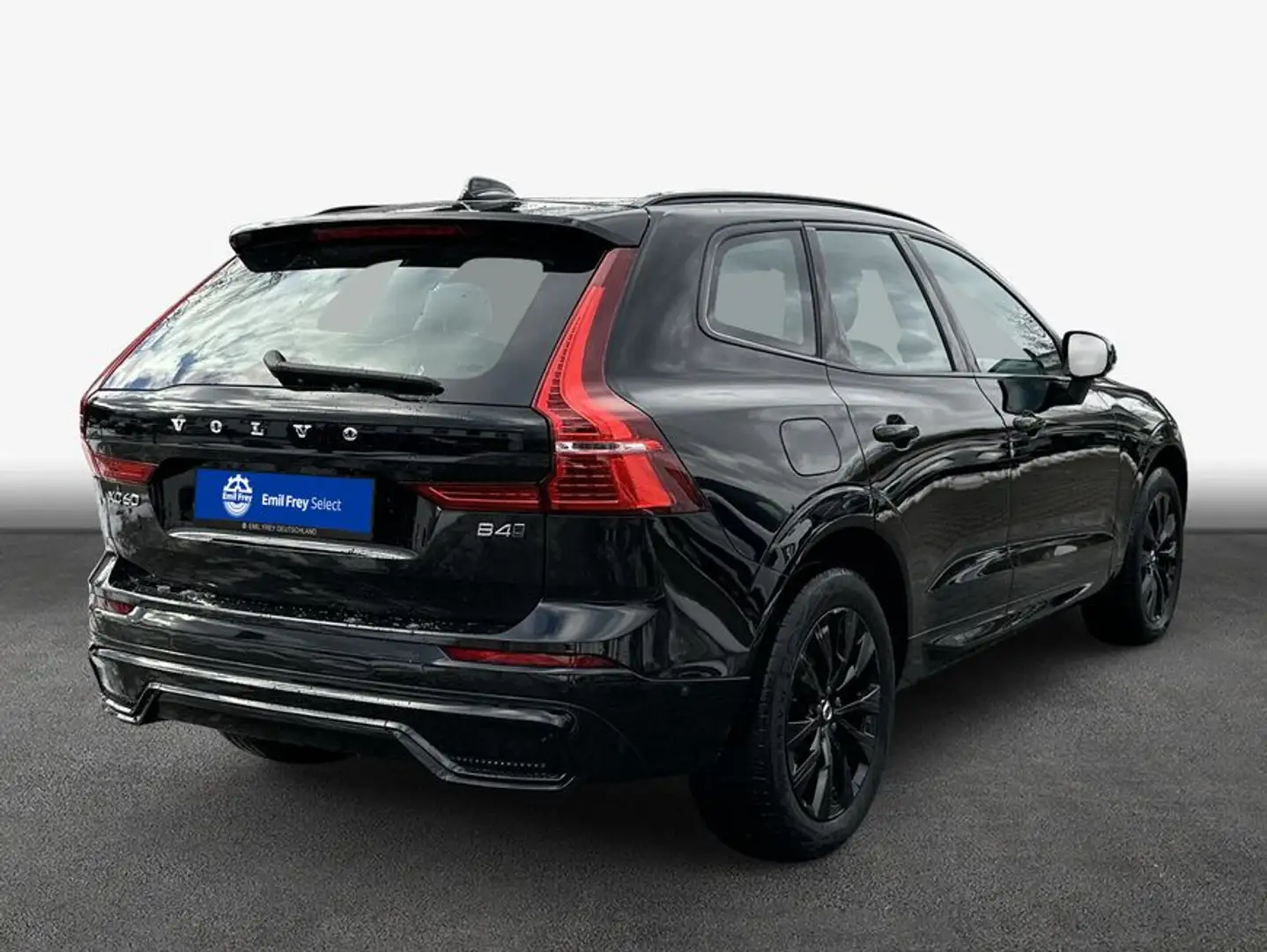 Volvo XC60 XC60 B4 D AWD Plus Dark Schwarz - 2