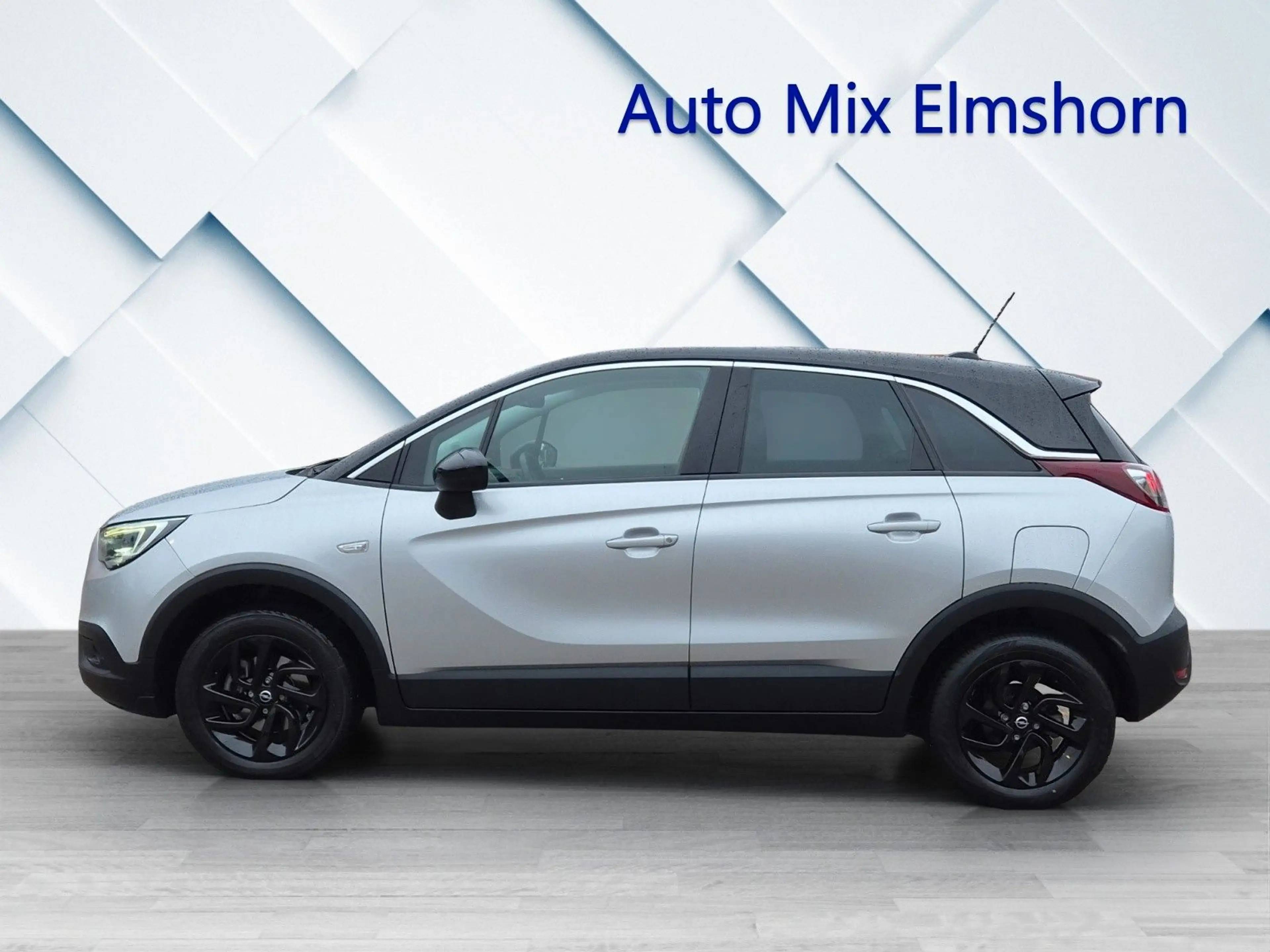Opel Crossland X Automatik 1 Hand Tüv 07/2028 — photo 6