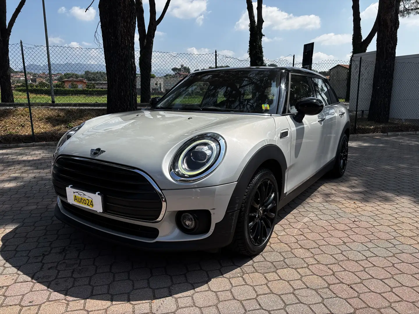 MINI Cooper Clubman Mini Clubman 1.5 Cooper Classic auto Bianco - 1