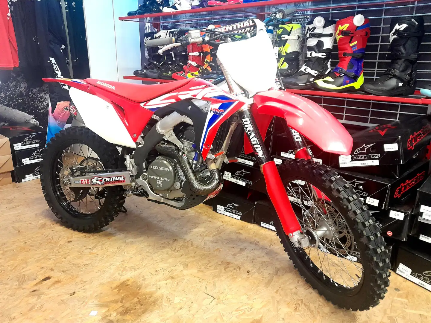 Honda CRF 450 Červená - 1