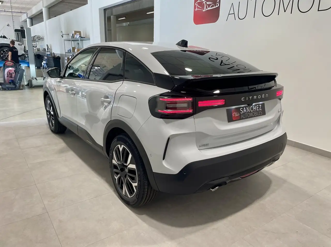 Citroen C4 Berline — photo 9