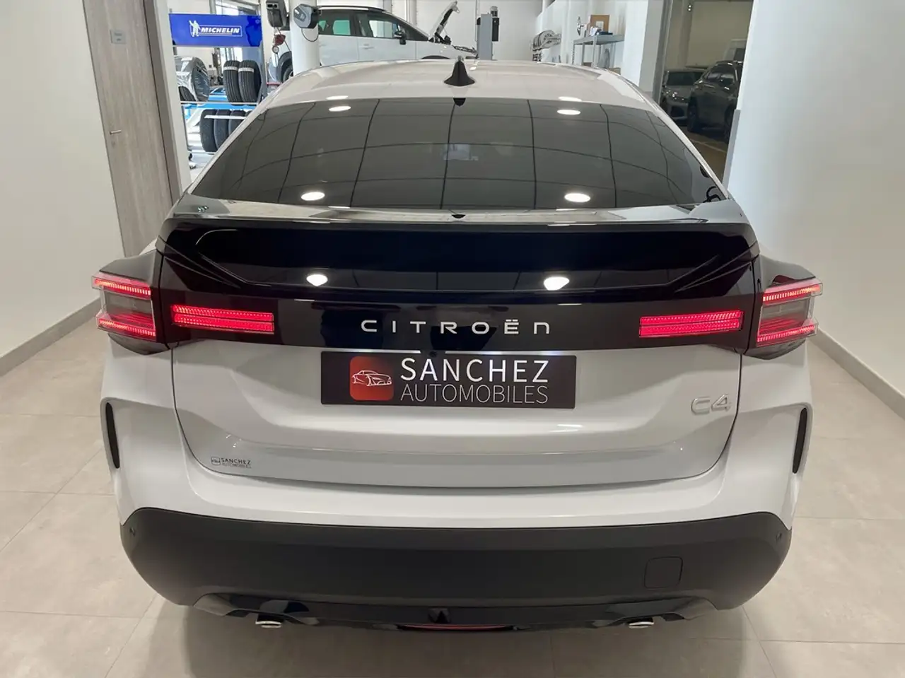 Citroen C4 Berline — photo 3