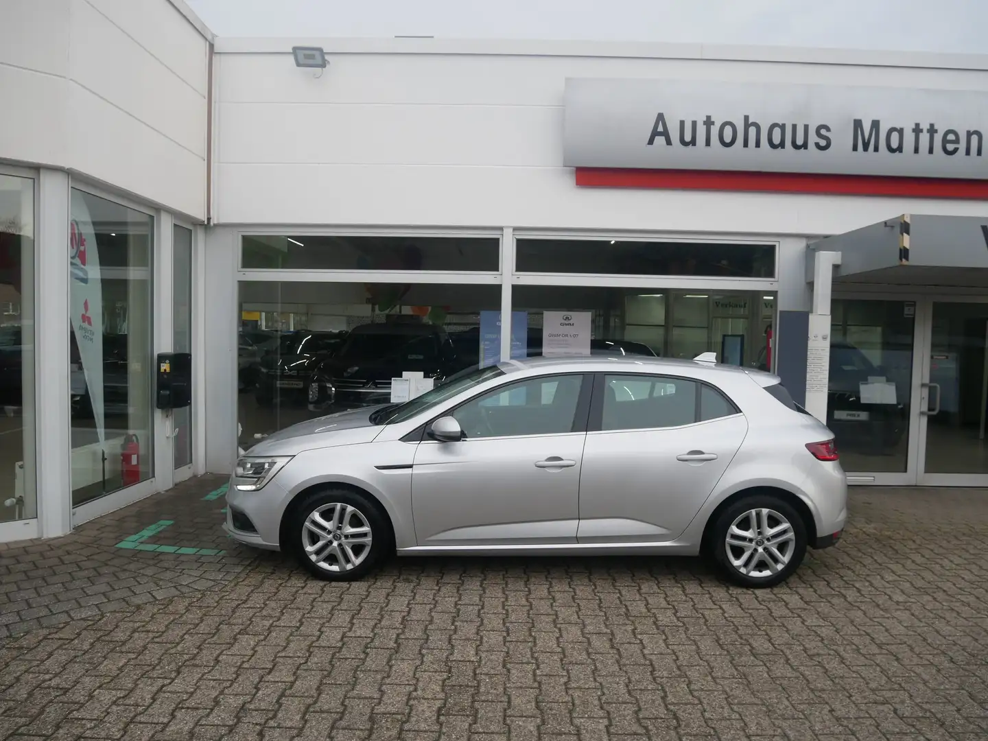 Renault Megane Experience TCe 130 - 2