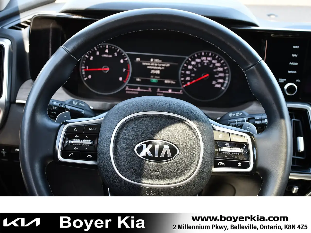 Kia Sorento снимка Kia Sorento
