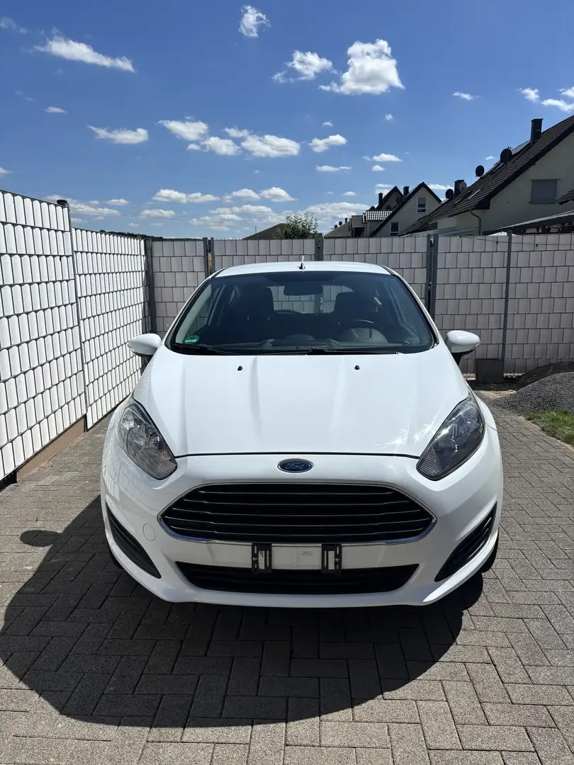 Ford Fiesta 1.25 Trend Weiß - 2