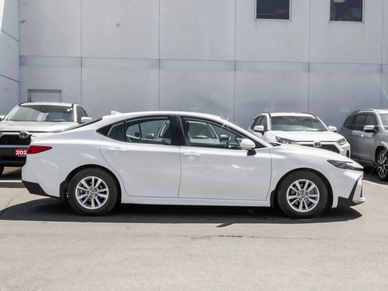 Toyota Camry снимка Toyota Camry