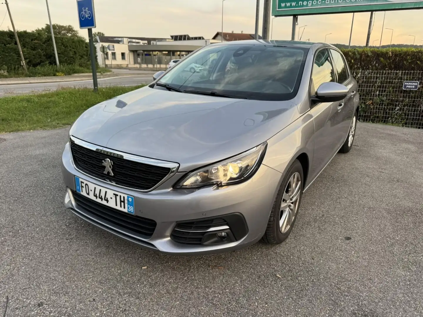 Peugeot 308 1.5 BlueHDi S\u0026S - 130 II 2013 BERLINE Active PHASE 2 Grigio - 1