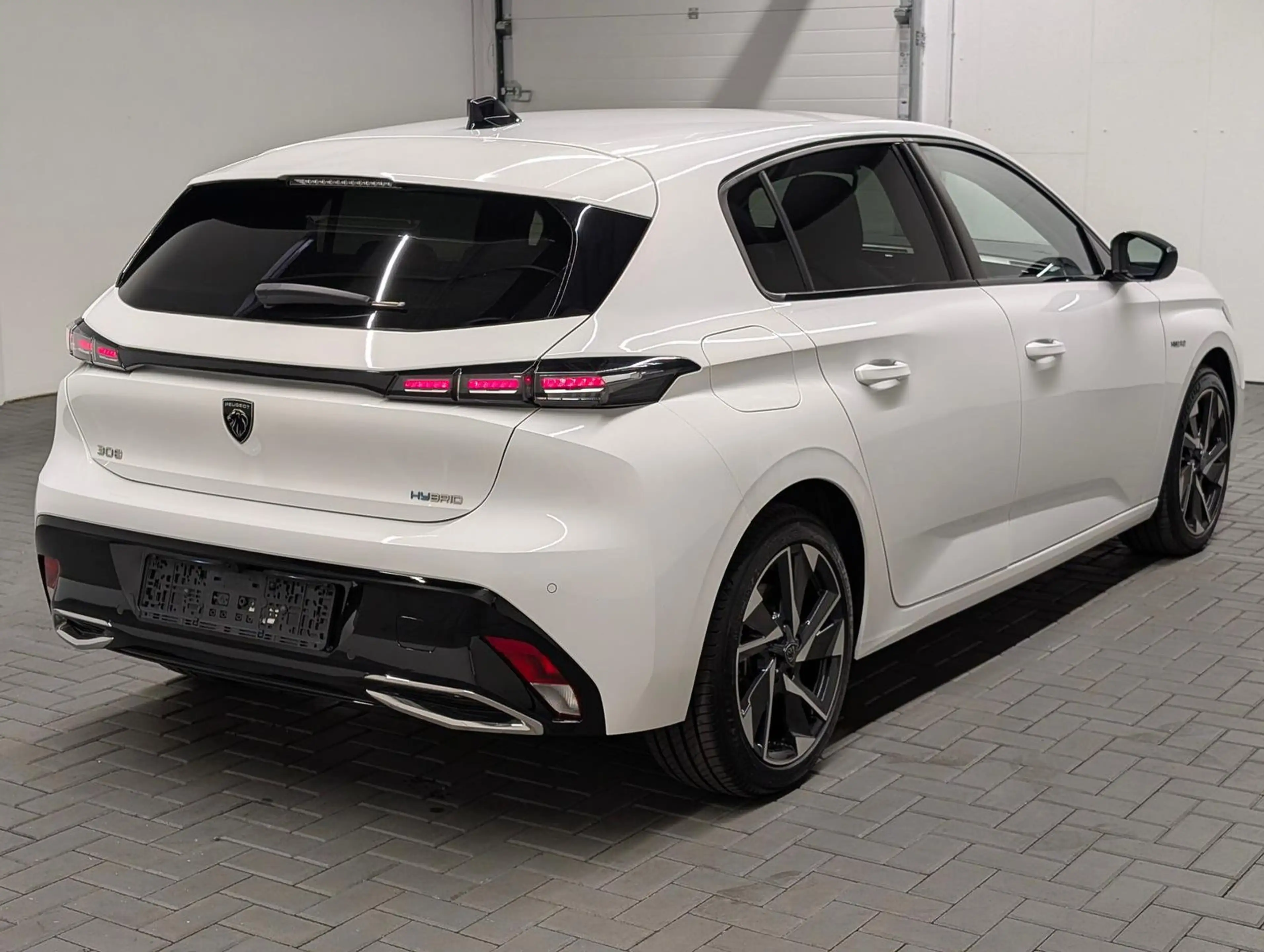 Peugeot 308 Hybrid Allure LED/360°Kam/ACC/SHZ/Navi/18-LM — photo 4