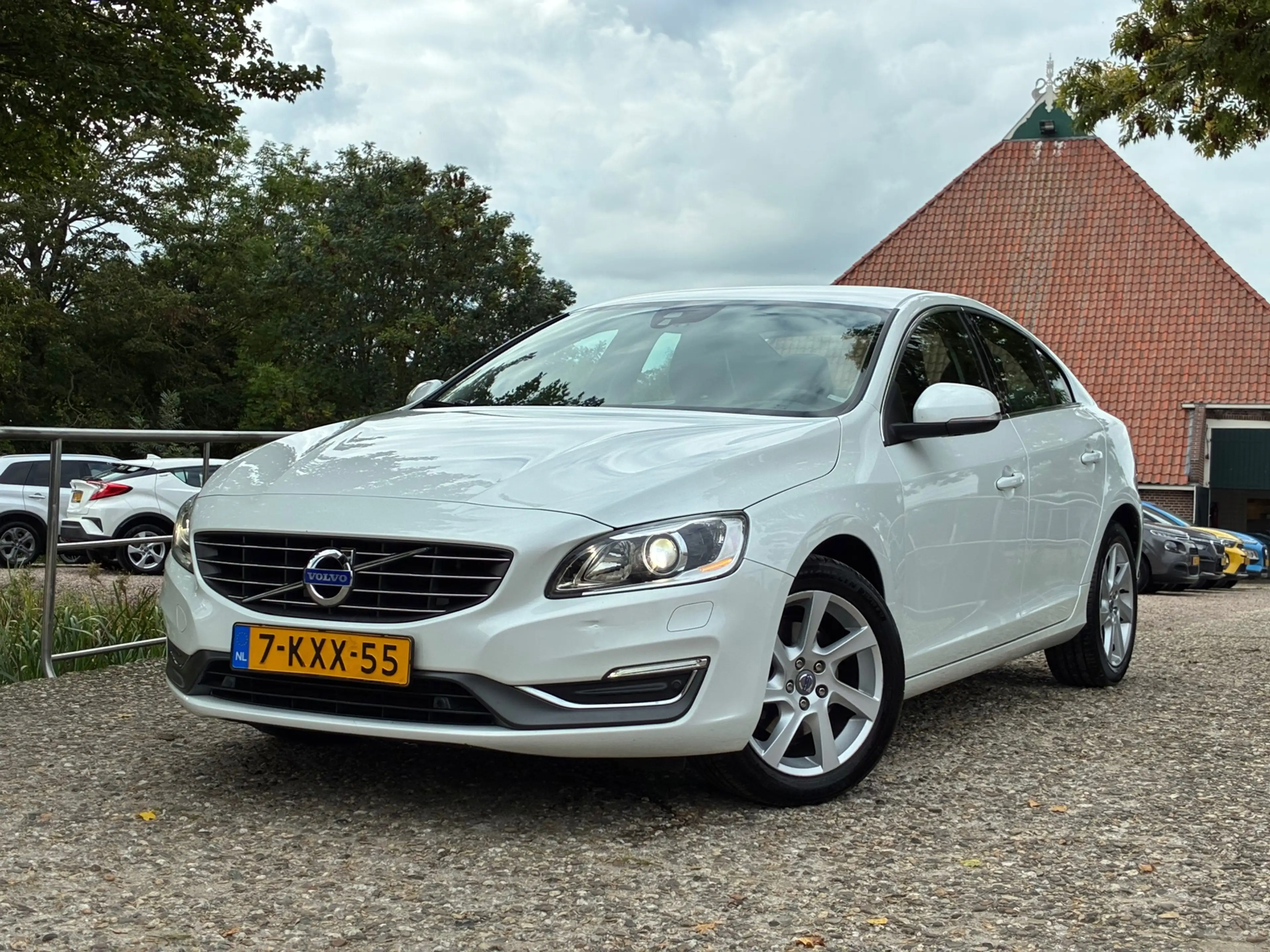 Volvo S60 1.6 T3 Summum | Leder + Cruise + Clima nu € 6.975, — photo 4