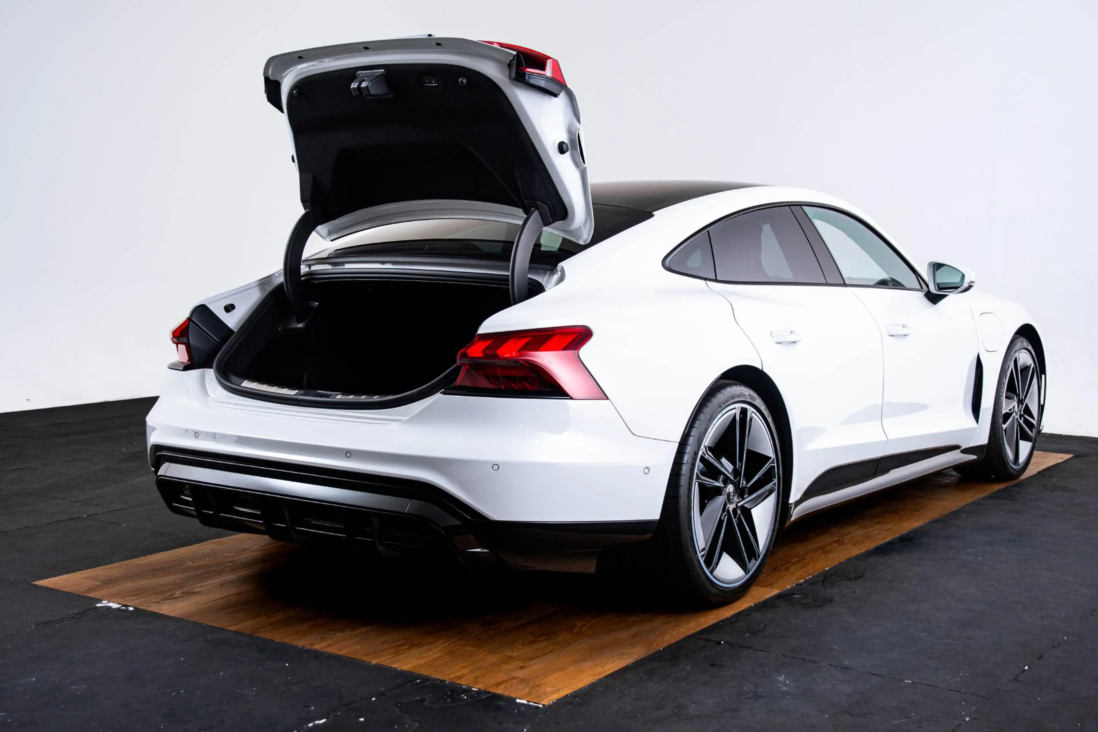 Audi e-tron GT Quattro 93 kWh Sportstoelen pro - B&O - Head up - — photo 12