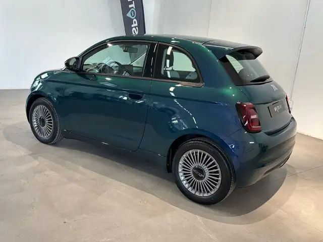 Fiat 500 view 6