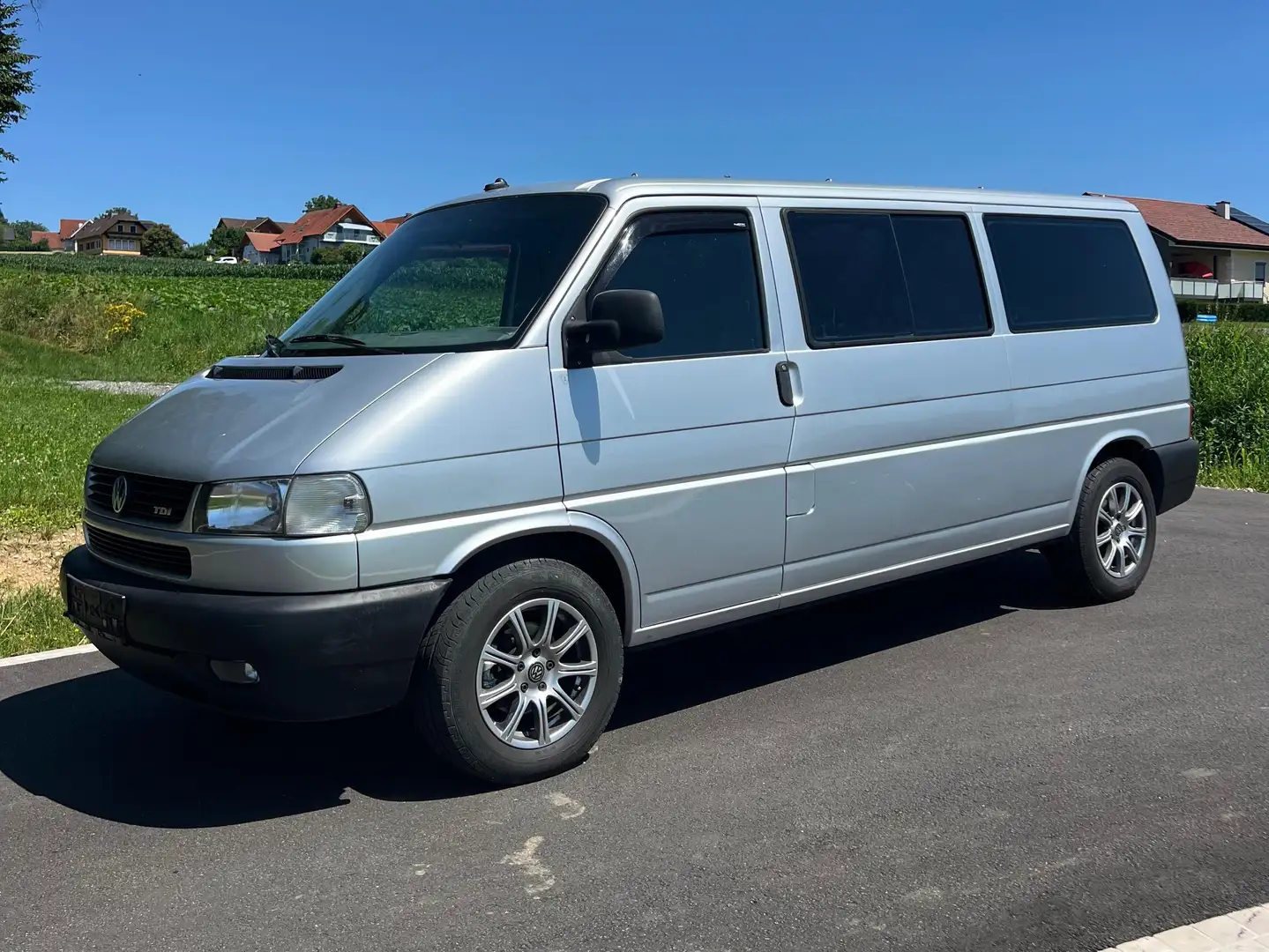 Volkswagen T4 Silber - 1