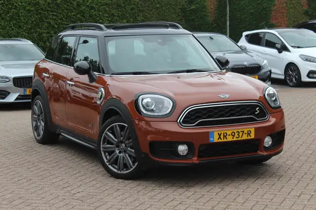 MINI Cooper SE Countryman Mini 2.0 ALL4 Chili / Panoramadak / Camera / Head-