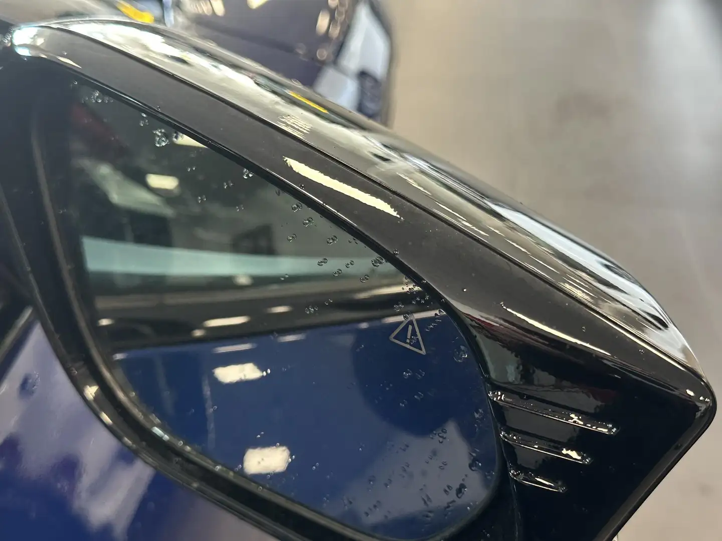 Kia EV6 Plus 77.4 kWh Bleu - 2