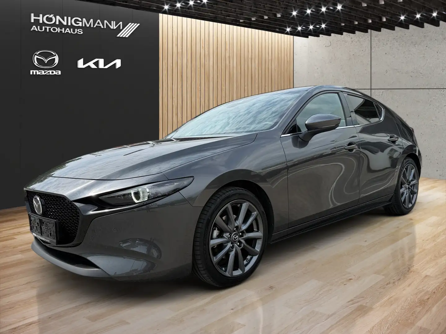Mazda 3 Skyactiv-G122 Comfort+ /SO/ST Comfort+/SO/ST Grau - 1