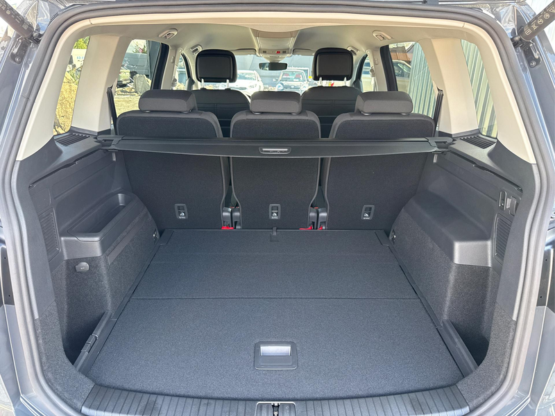 Volkswagen Touran Comfort Plus Edition-150 PS-TSI-DSG-5 Sitzer-AH... — photo 10