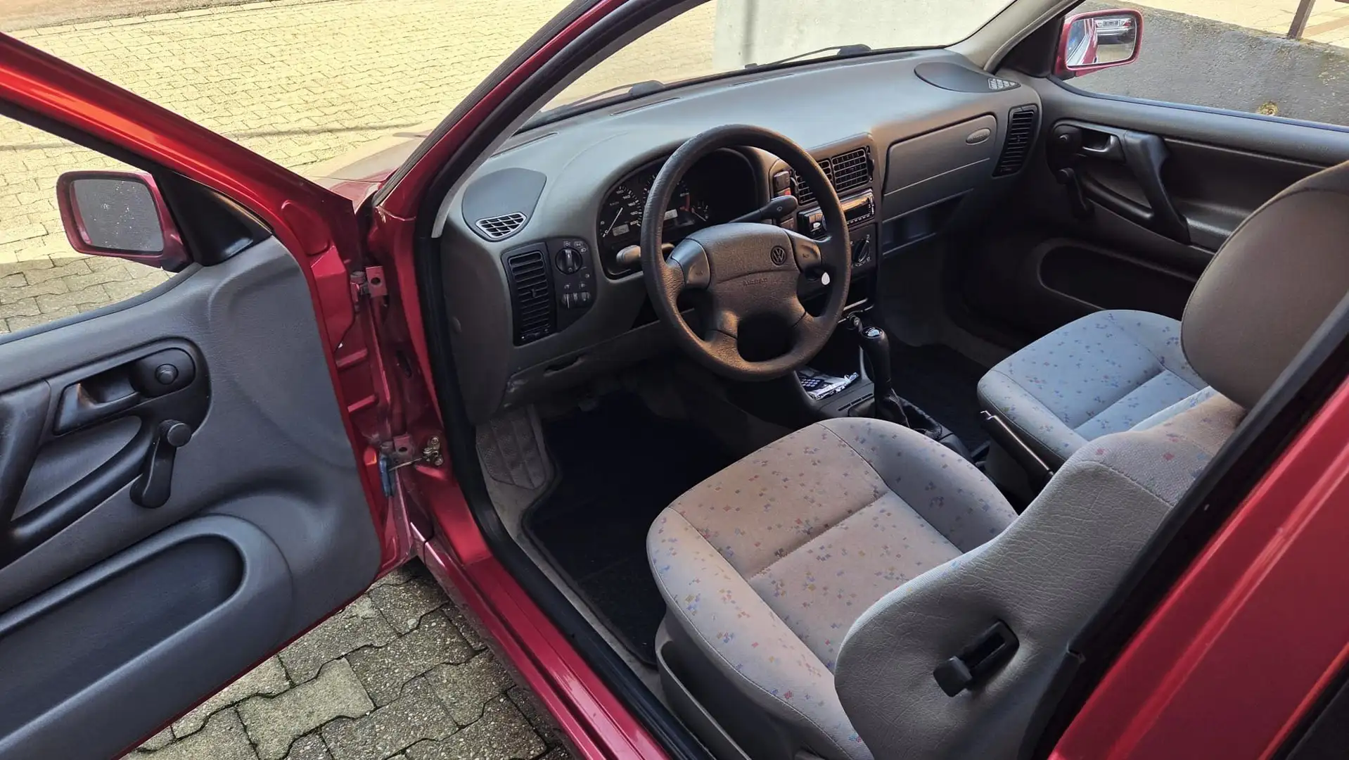 Volkswagen Polo Schiebedach, wenig Km - 2