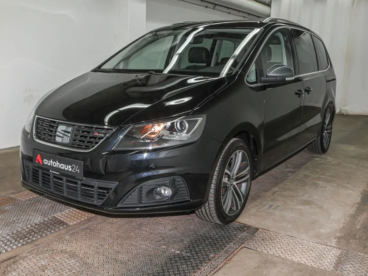 SEAT Alhambra 1.4 TSI FR-Line Bi-Xen|Navi|PDC|SHZ|7S Schwarz - 2