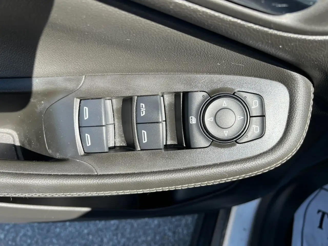 Buick Encore photo Buick Encore