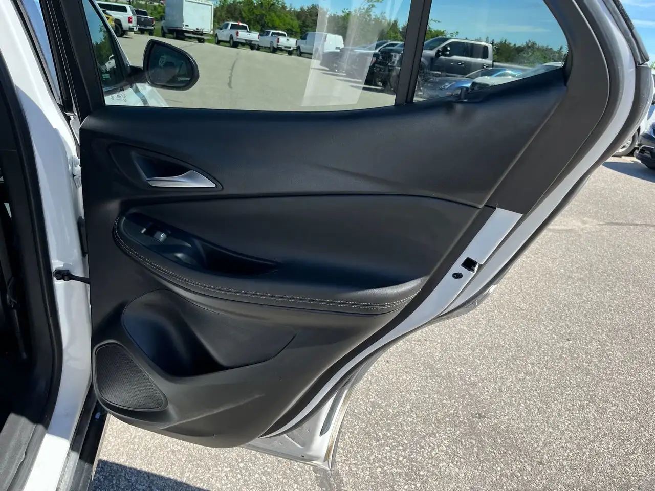 Buick Encore photo Buick Encore
