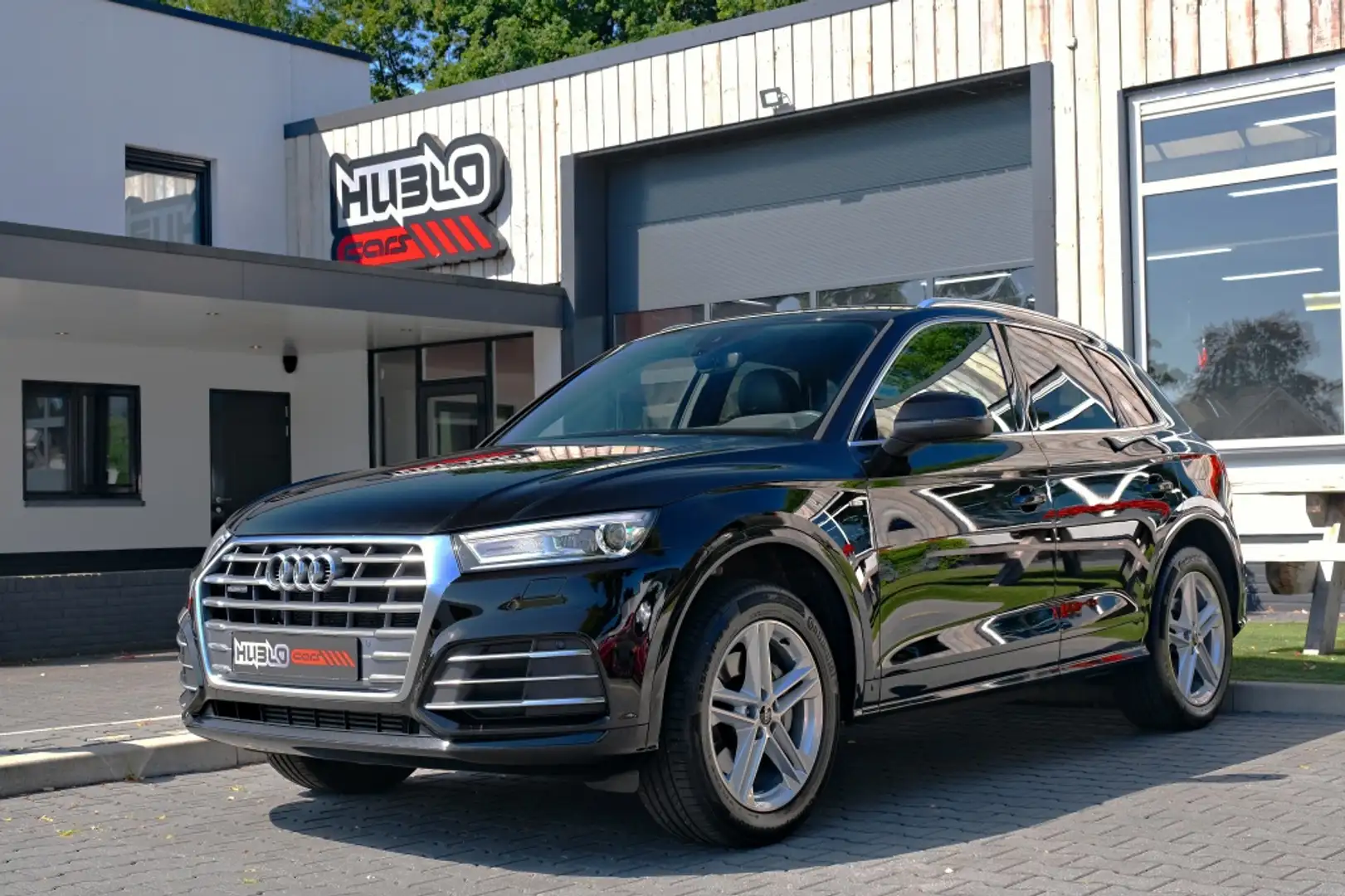 Audi Q5 50 TFSI e Quattro S-Line Zwart - 1