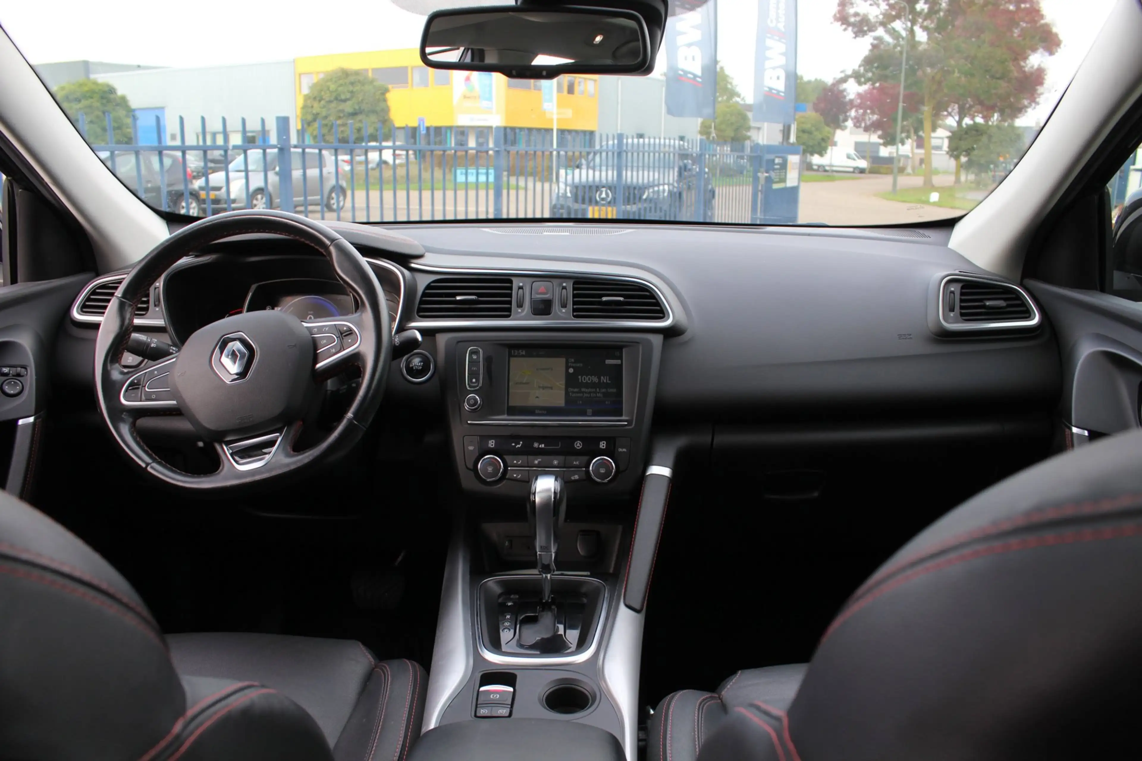 Renault Kadjar 1.2 TCe Extase — photo 13