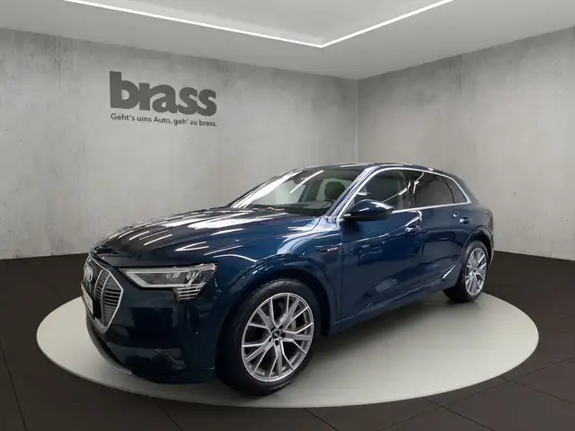 Audi e-tron advanced 55 quattro 300 kW