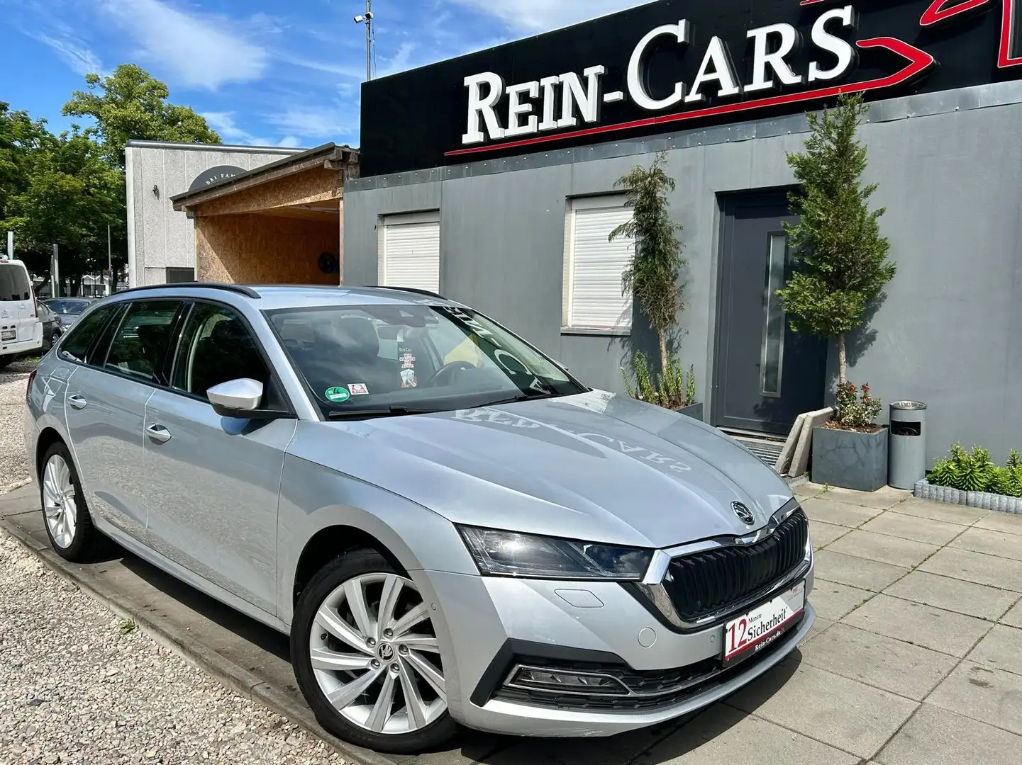 Skoda Octavia Combi First Edition/VIRTUAL/KAMERA/I.HD/ Plateado - 1