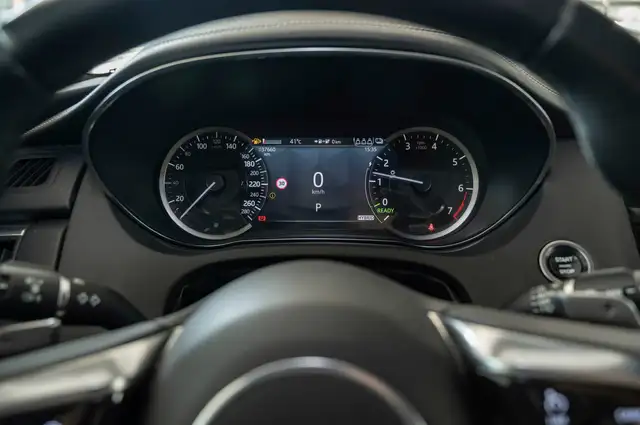 Jaguar E-Pace view 12