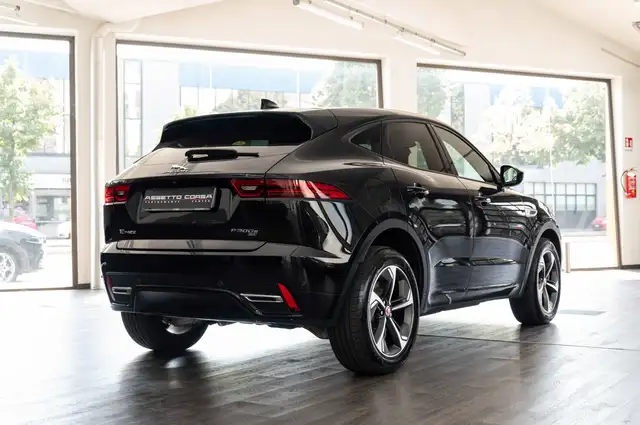 Jaguar E-Pace view 6