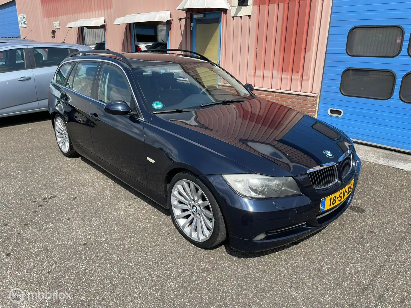 BMW 325 3-serie Touring 325i Business Line Albastru - 2