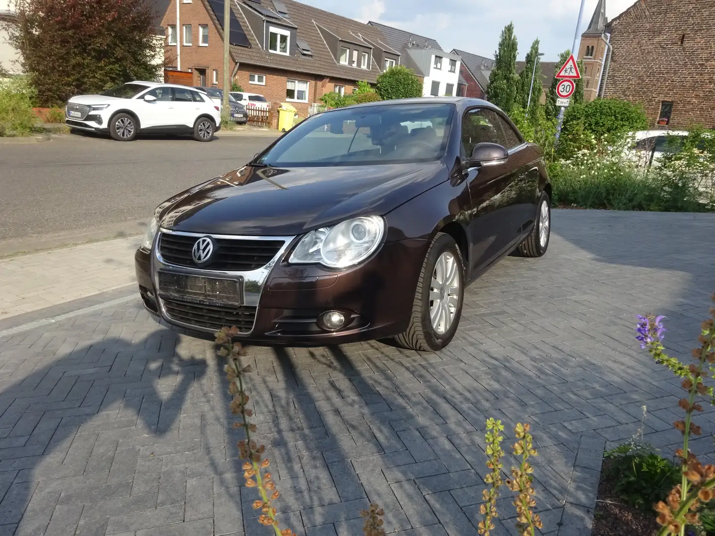 Volkswagen Eos Eos 2.0 FSI Brun - 2