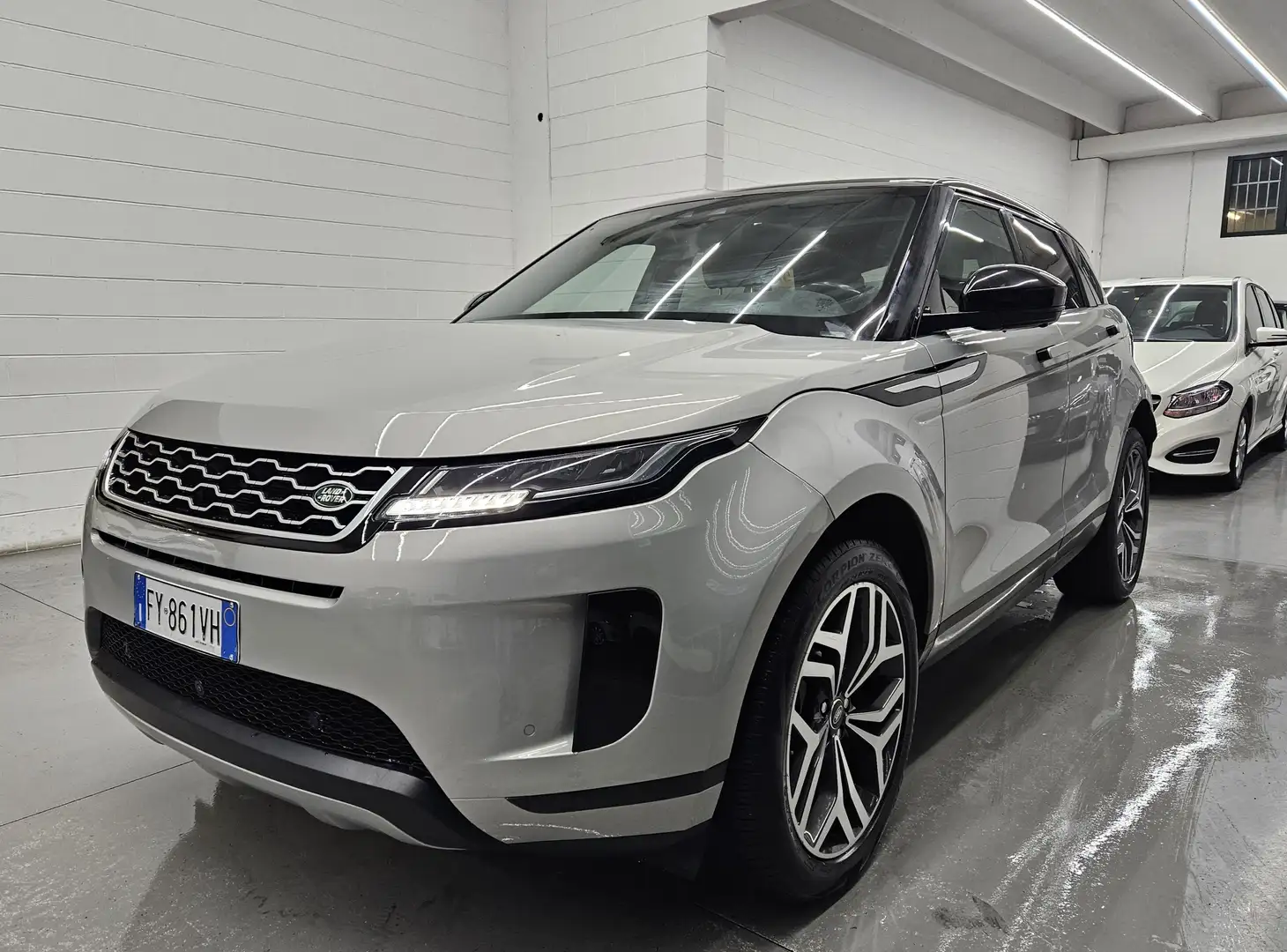 Land Rover Range Rover Evoque Range Rover Evoque II 2019 2.0d i4mhev R-Dynamic S Gris - 1