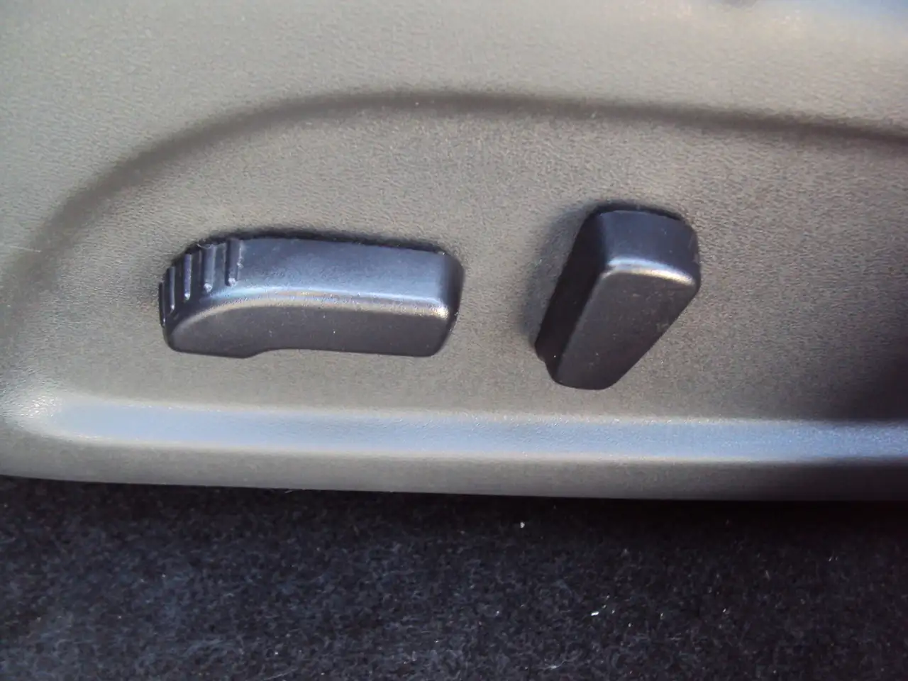 Nissan Pathfinder снимка Nissan Pathfinder
