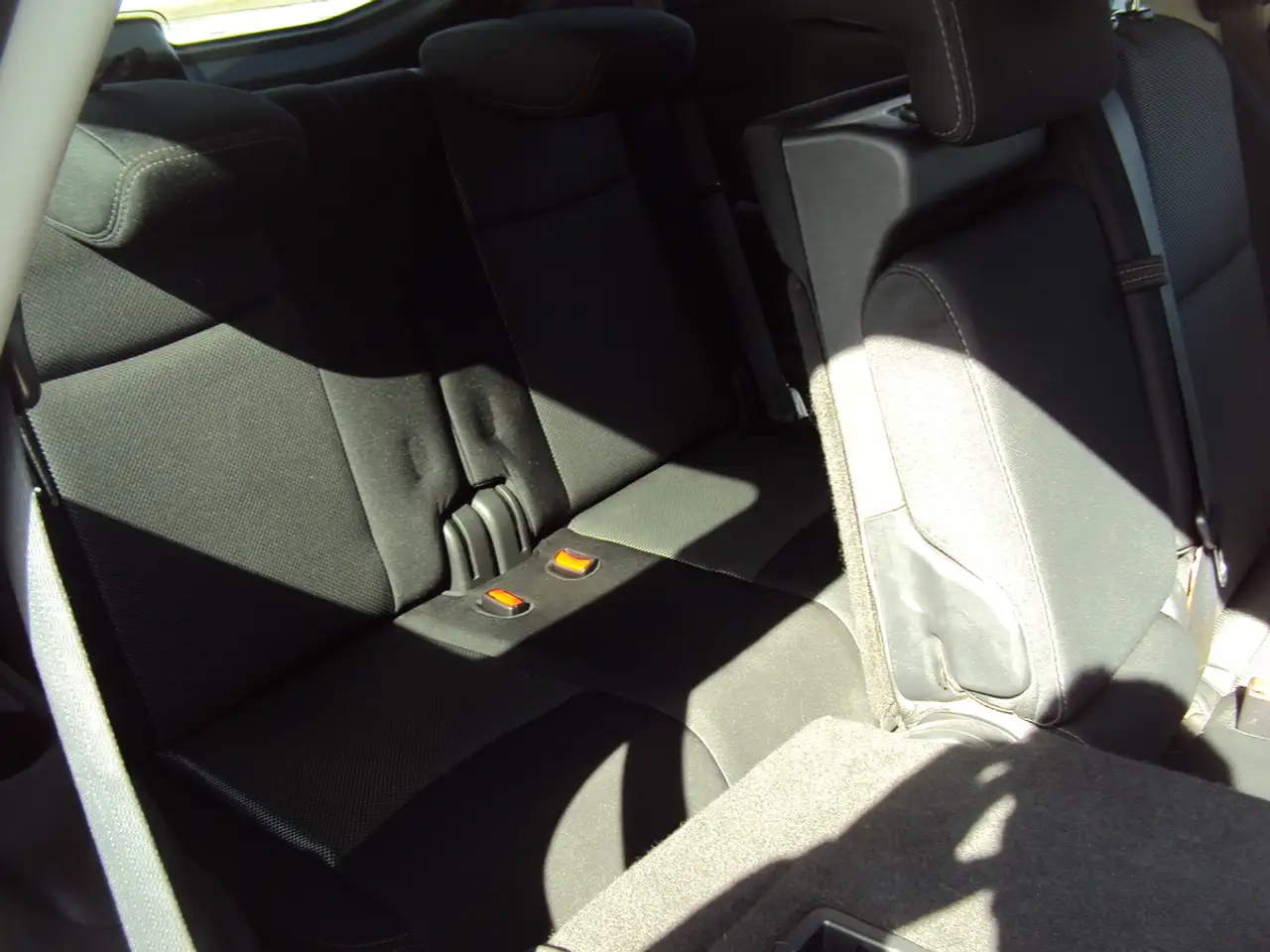 Nissan Pathfinder снимка Nissan Pathfinder