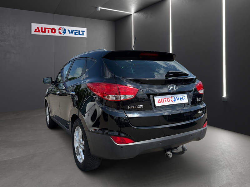 Hyundai iX35 2.0 Automatik Allrad Navi Tempomat Kamera — photo 5