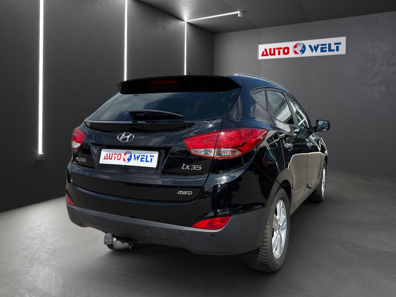 Hyundai iX35 2.0 Automatik Allrad Navi Tempomat Kamera — photo 4