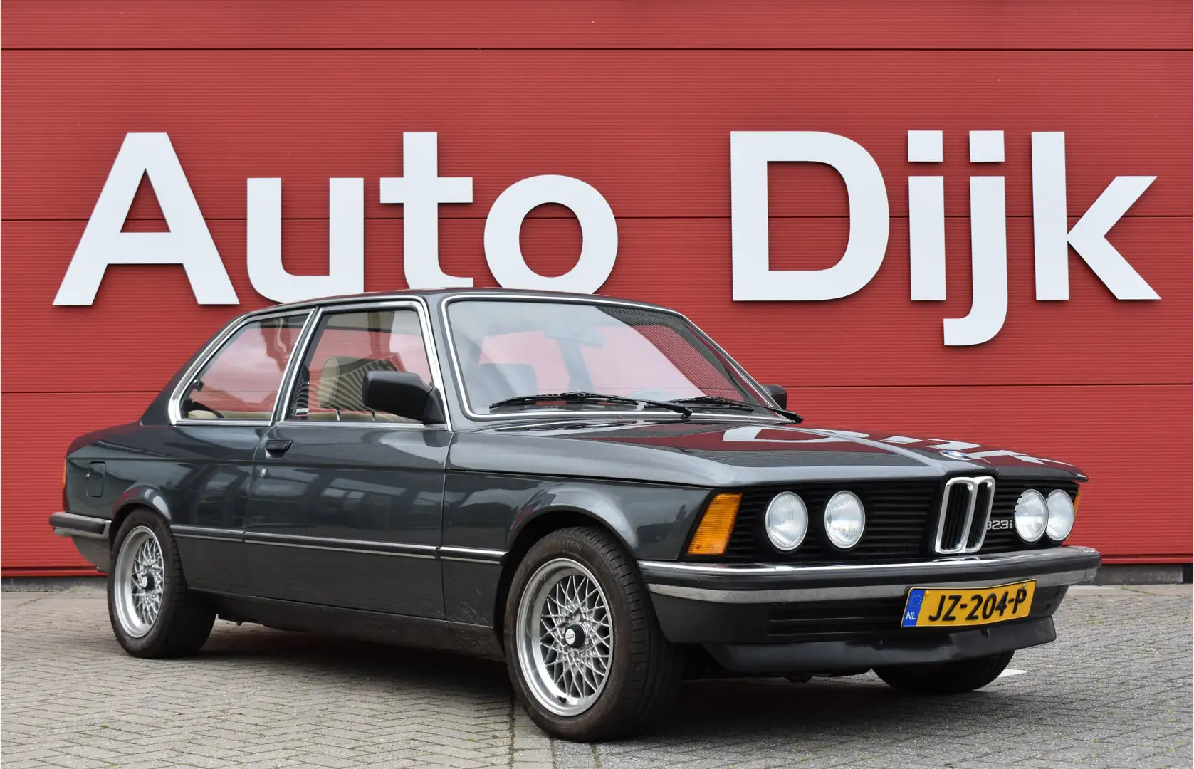 BMW 323 3-Serie 323i Uniek! | Top gerestaureerd | Volledig Gri - 2