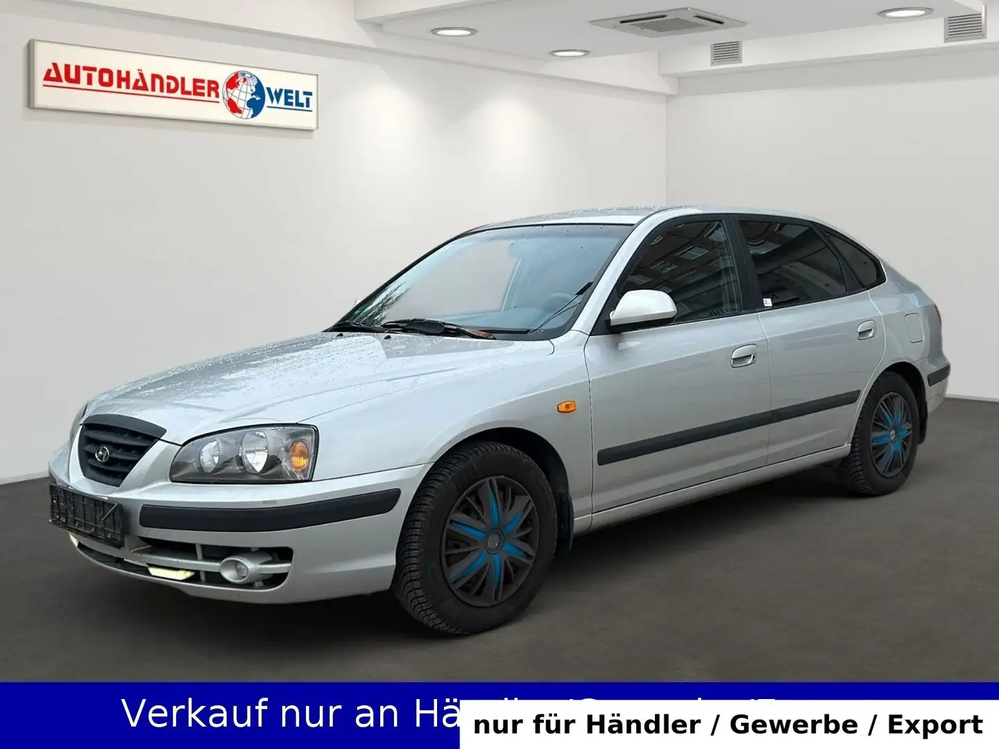 Hyundai ELANTRA 1.6 GLS Klimaautomatik Silber - 1